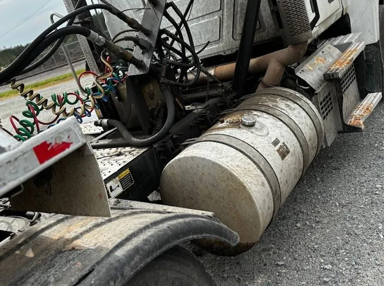 Semi fuel tank: before